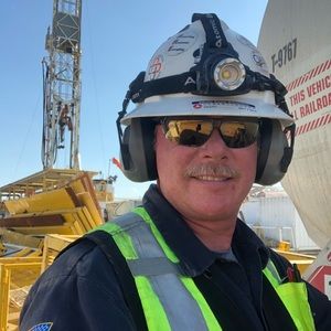 Meet your Posher, Mark